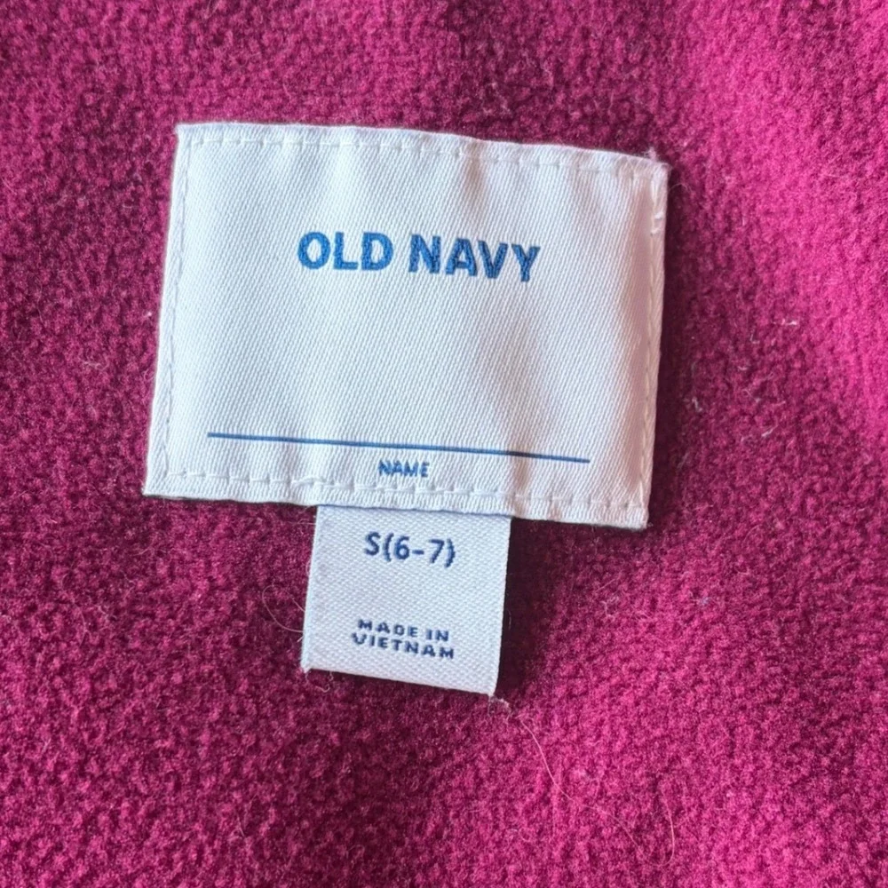 Old Navy Kids Magenta Purple Puffer Vest Fleece Lined Quilted Zip Up Size S 6-7
